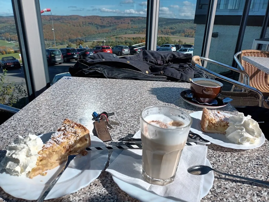 Berggaststätte „Schwartenbergbaude“_Neuhausen/Erzgebirge_slider_image_3