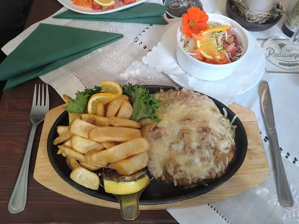 Bauernwirtschaft zum Kunsthandwerkerhaus_Stolpen_slider_image_3