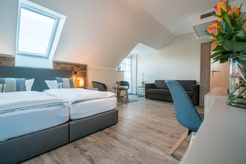 Landhotel & Restaurant Zum Erbgericht Heeselicht geöffnet_Stolpen_slider_image_3