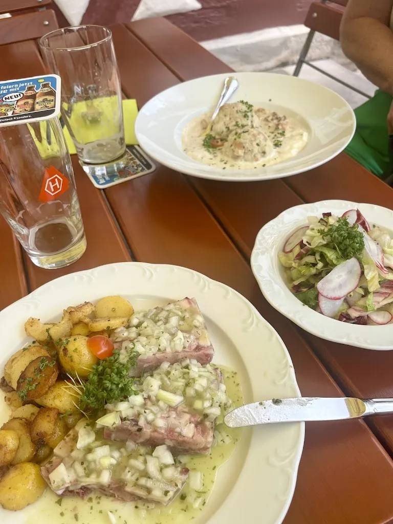 J. B._Red Horse Restaurant_Großhabersdorf_review