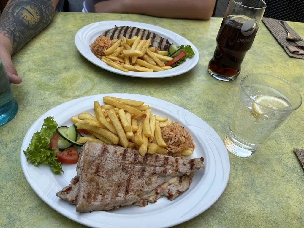 Syrtaki_Taucha_slider_image_3