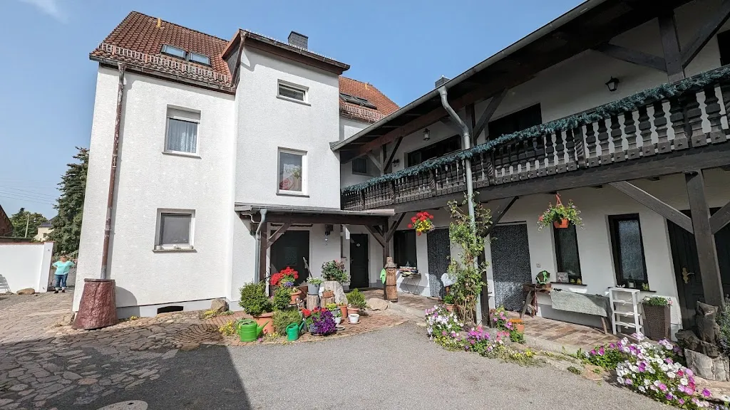 Holger Großmann_Dorns Rosenstübel_Wiedemar_review