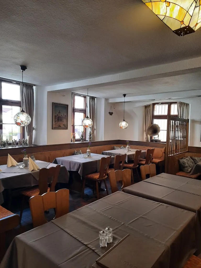 Gasthaus Goldener Stern restaurant in Bayern