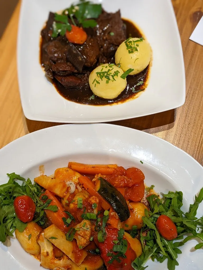 Restaurant Weissenburg_Köln_slider_image_2