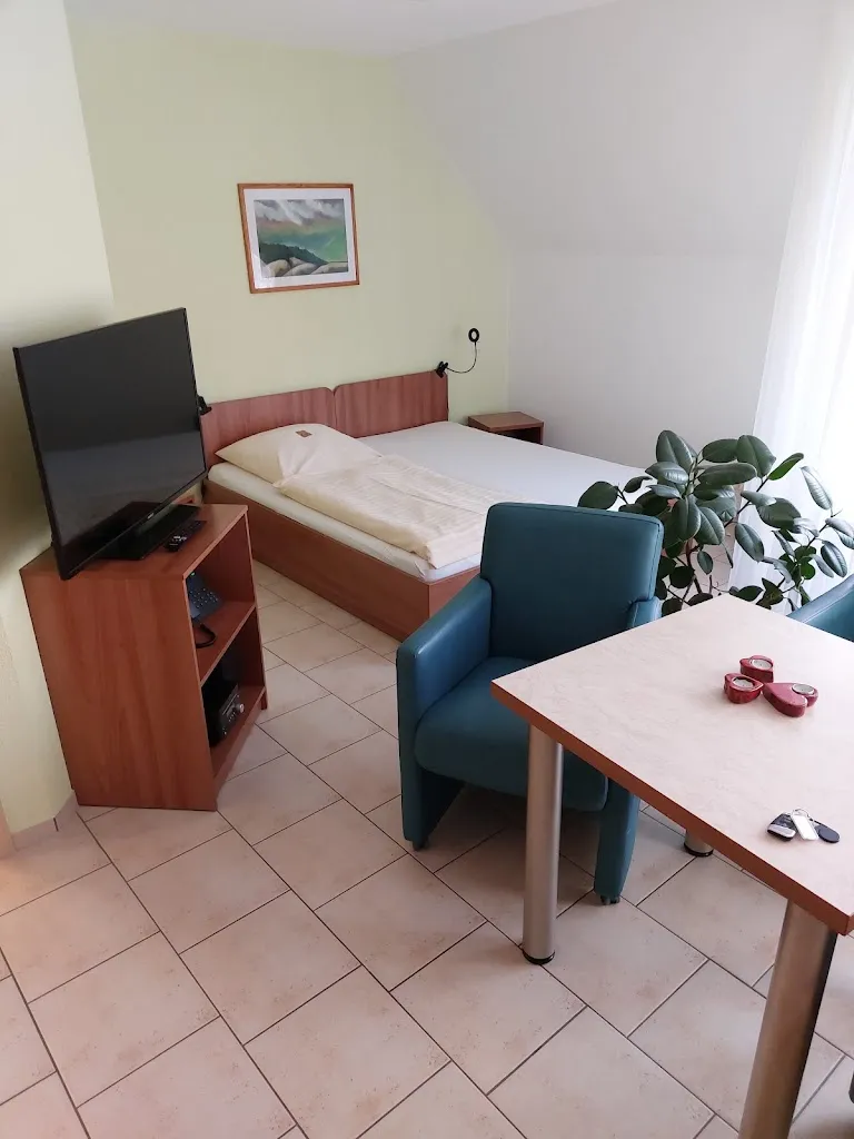 Mi63 DD_Weichaer Hof_Weißenberg_review