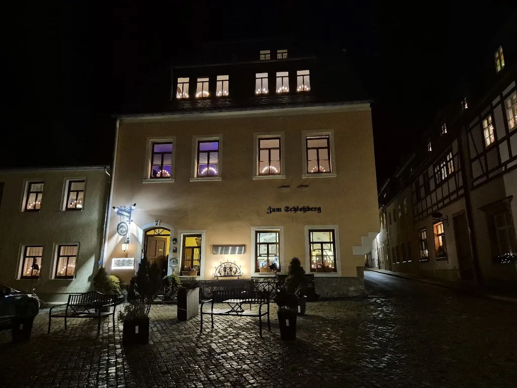 Frank Pett_Gaststätte Zum Schloßberg - Conny Keller_Wolkenstein_review