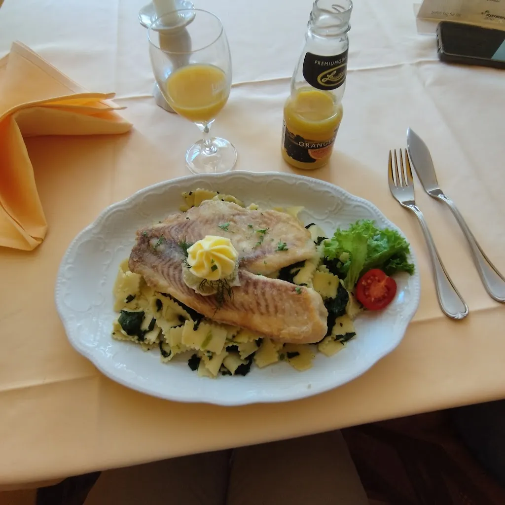 AMBIENTE - Gallery, Restaurant & Hotel_Zittau_slider_image_2