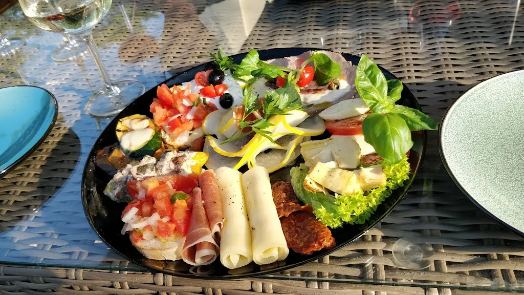 Da Remi – Zur Wartburg_Riesa_slider_image_2