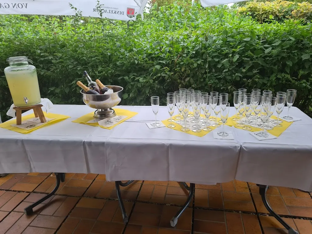 Julia Eschweiler_Emy's Restaurant Pizzeria Trattoria - Ludwigsburg Asperg Stuttgart Restaurant_Asperg_avis