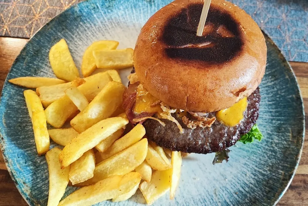 Conny_Noah's_Zwenkau_review