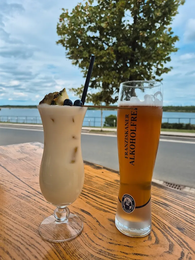 Jessi_Tiki Bar am Kap Zwenkau_Zwenkau_recensione