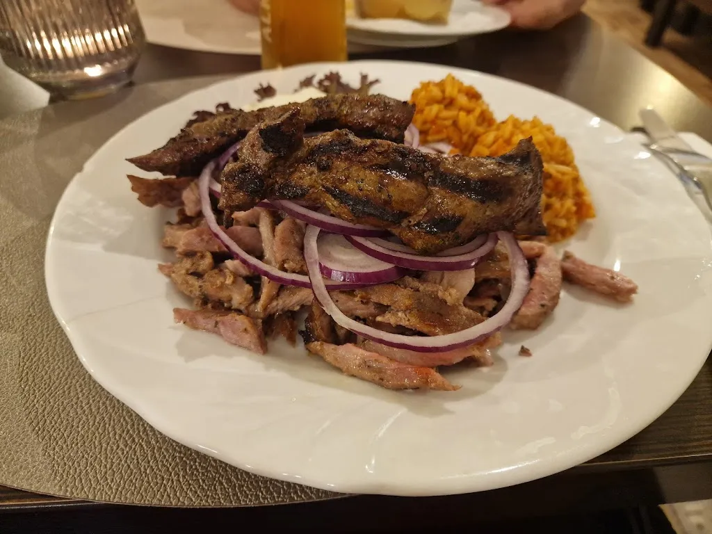 Griechisches Restaurant Illyrian Angersdorf_Angersdorf_slider_image_3