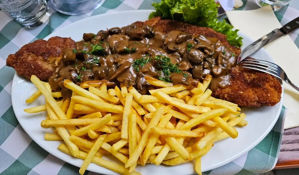 Eric Jerchel - Gemeindekrug Ausleben_Ausleben_slider_image_2