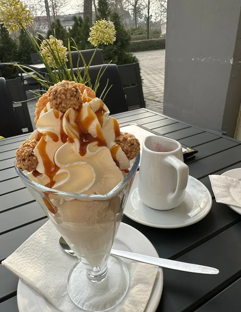 Kurfürsten Cafe_Schmiedeberg_slider_image_2