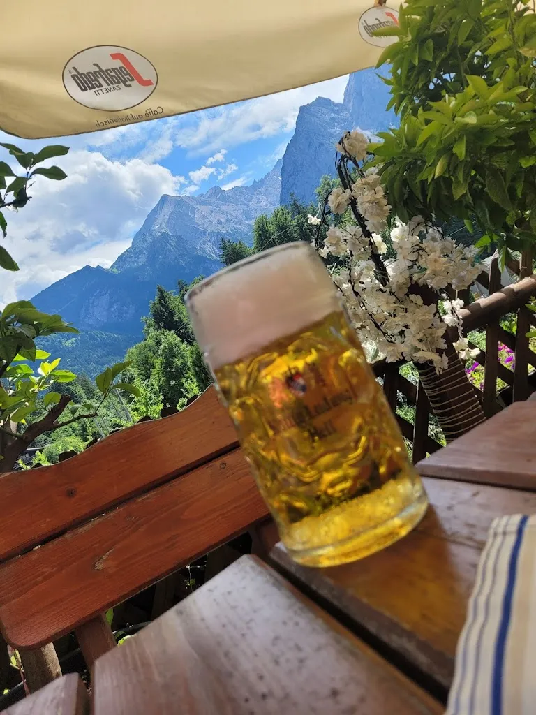 Jack Phippard_Gungl Stubn_Grainau_review