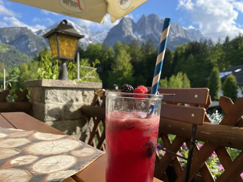 Noah G_Gungl Stubn_Grainau_review