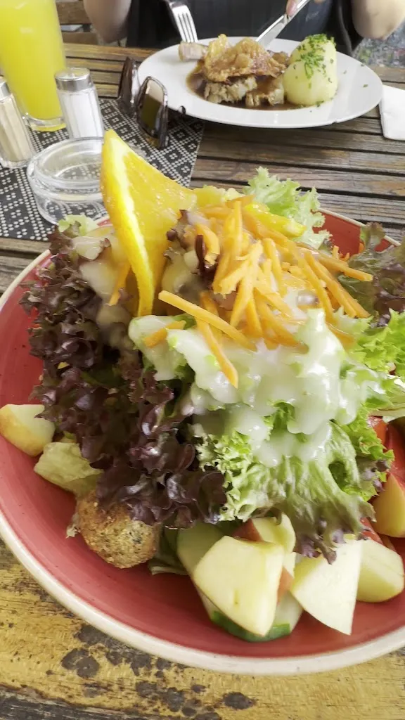 Schmölzer Wirt_Grainau_slider_image_2