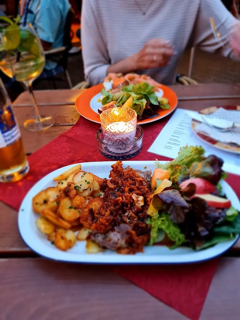 Menu_Chapeau Claque -Susanne Ziemer-_Grainau_immagine_7