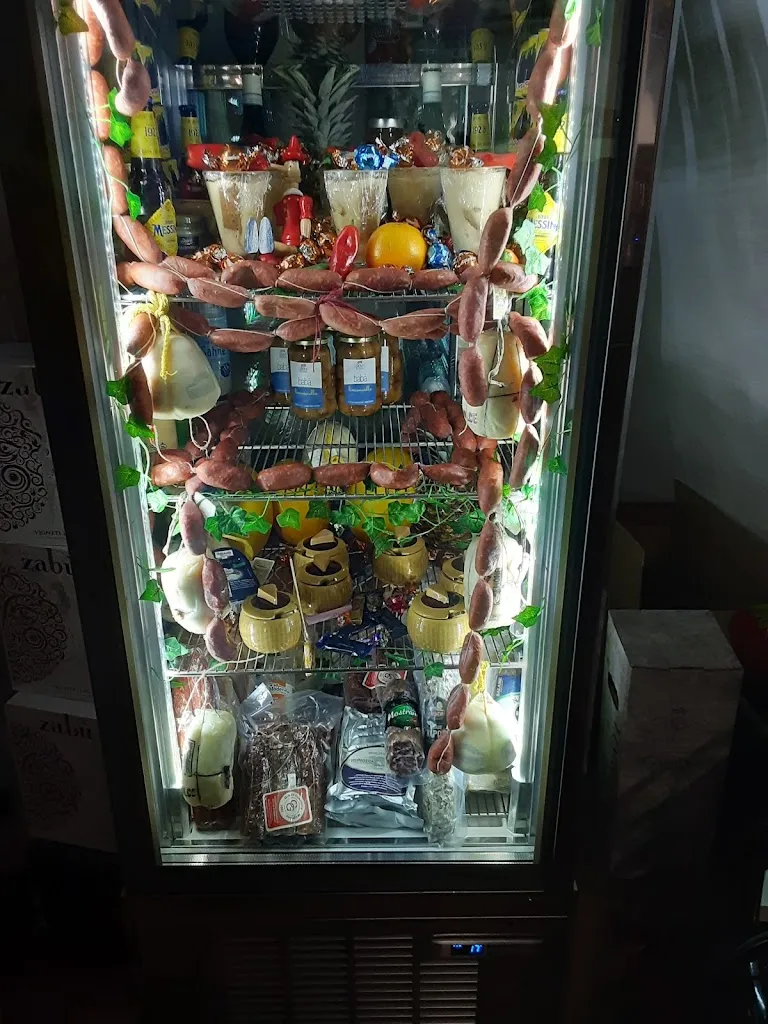 Pizzeria Trattoria La Grotta restaurant in Aschersleben