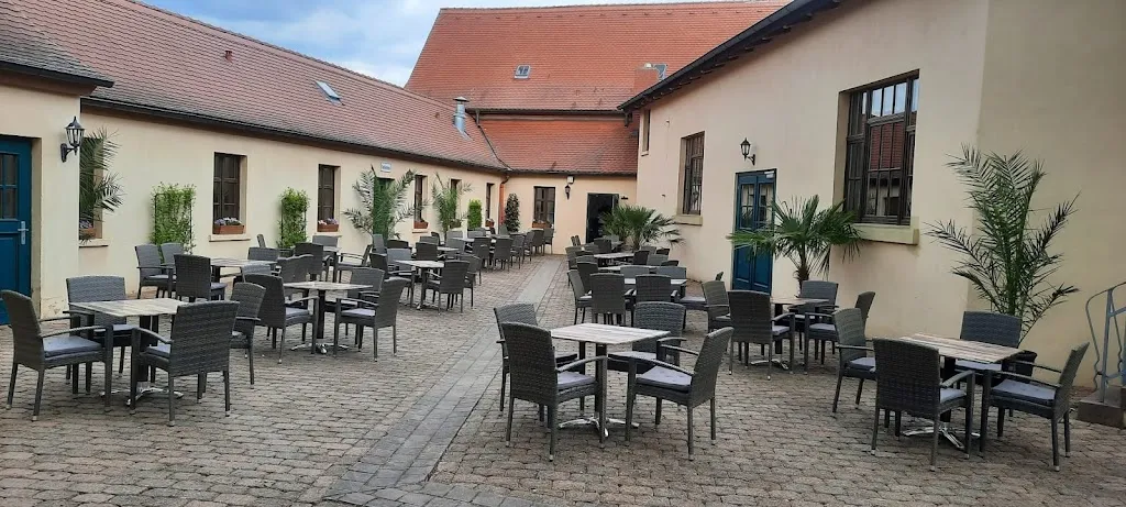 Gaststätte ZUM VOLKSHAUS Colbitz_Colbitz_slider_image_1