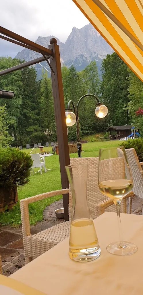 Natalie L_Alpenhof Grainau_Grainau_review