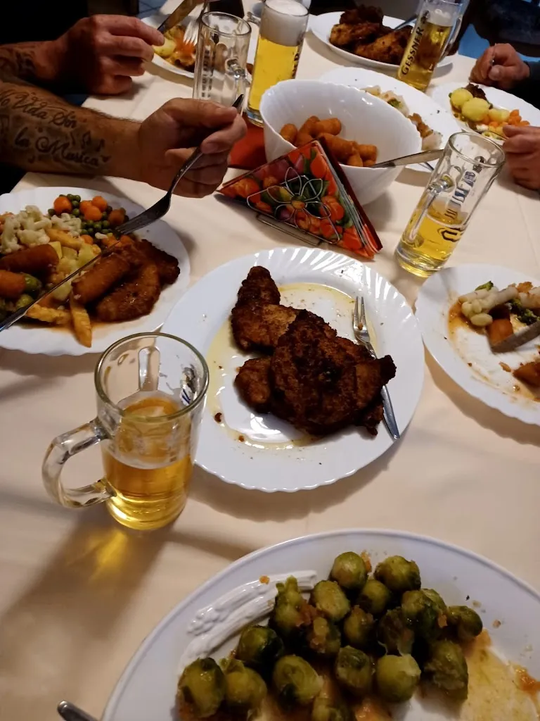 Gaststube Zum Müllerhof_Staßfurt_slider_image_2