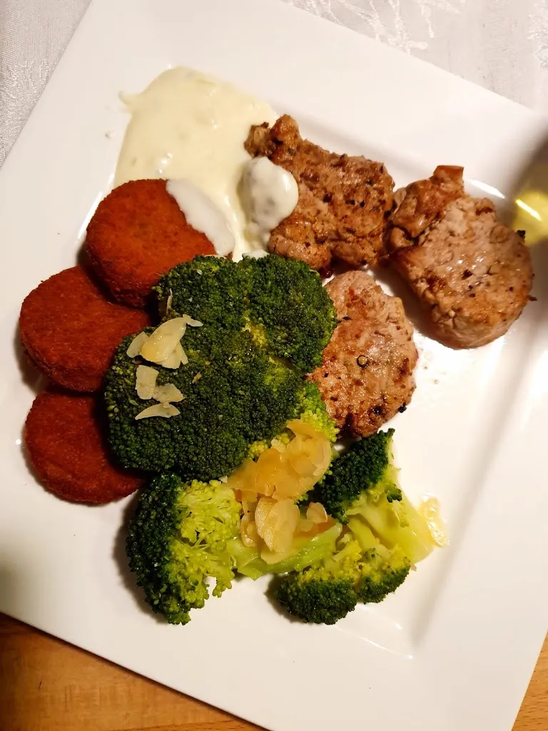 Restaurant und Café am Wasserturm_Staßfurt_slider_image_2