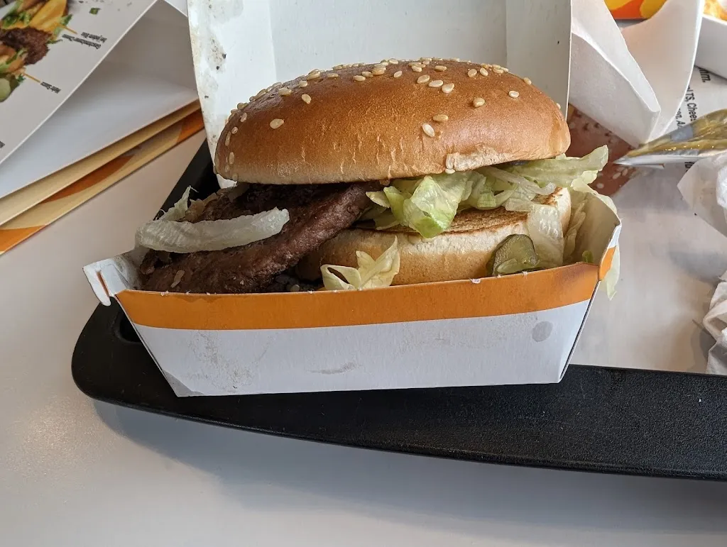 Menu_McDonald's Restaurant_Staßfurt_image_3