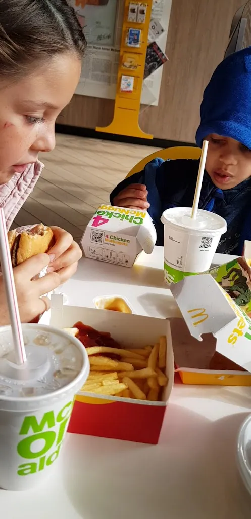 McDonald's Restaurant_Staßfurt_slider_image_2