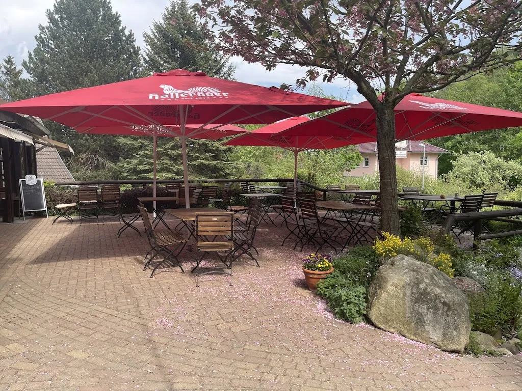 Gasthaus & Pension „Zur Waldschänke“ restaurant in 