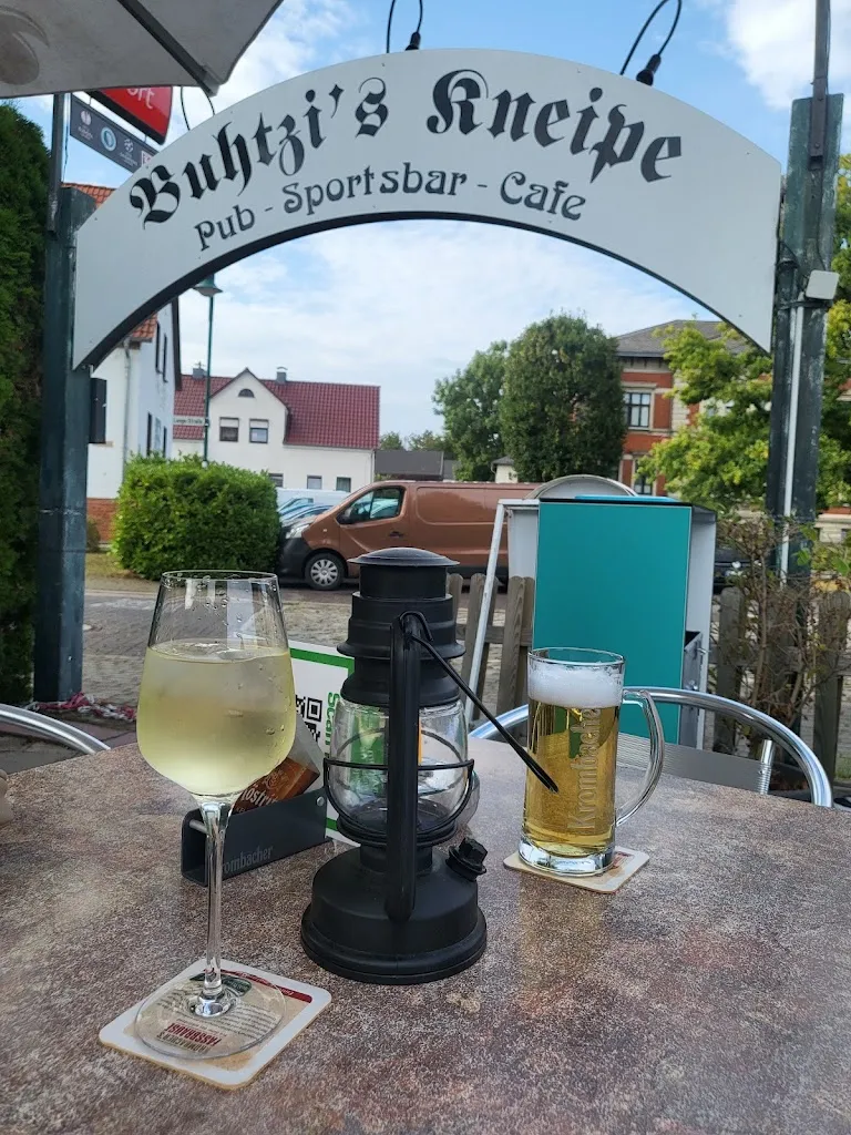 Buhtzi's Kneipe_Börde_slider_image_3