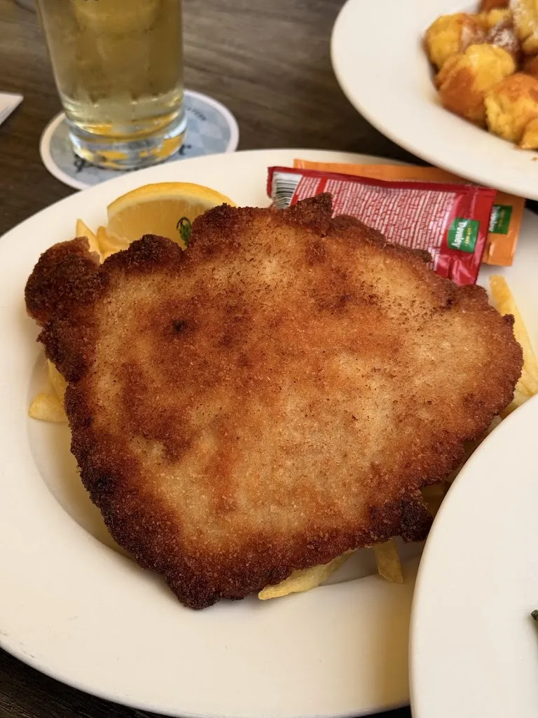 Wendy Zhou_seeRestaurant EIBSEE Pavillon_Grainau_review