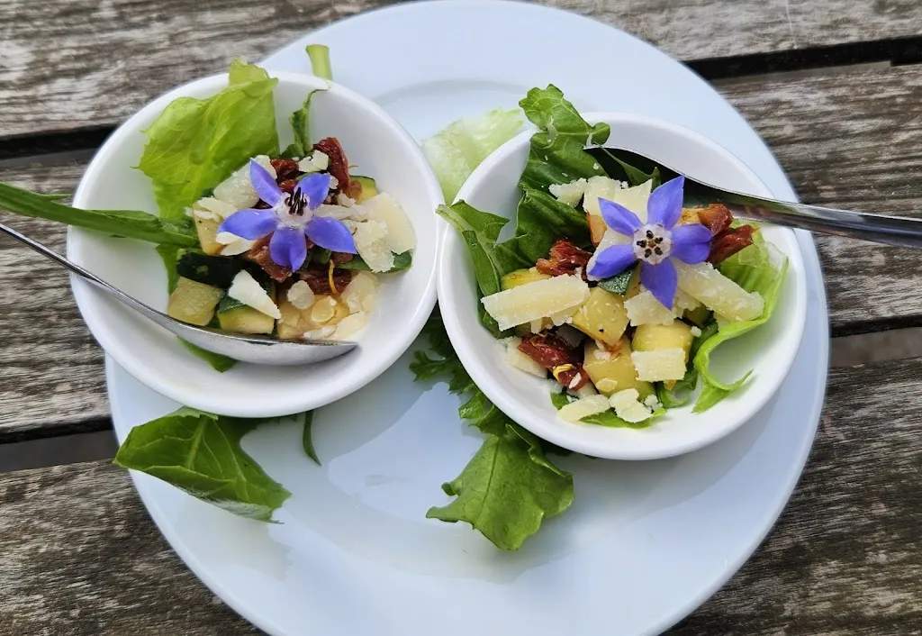 Restaurant HOFLIEFERANT / Magdeburg restaurant in Magdeburg