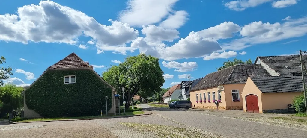 Blumenberger Krug_Wanzleben-Börde_slider_image_3