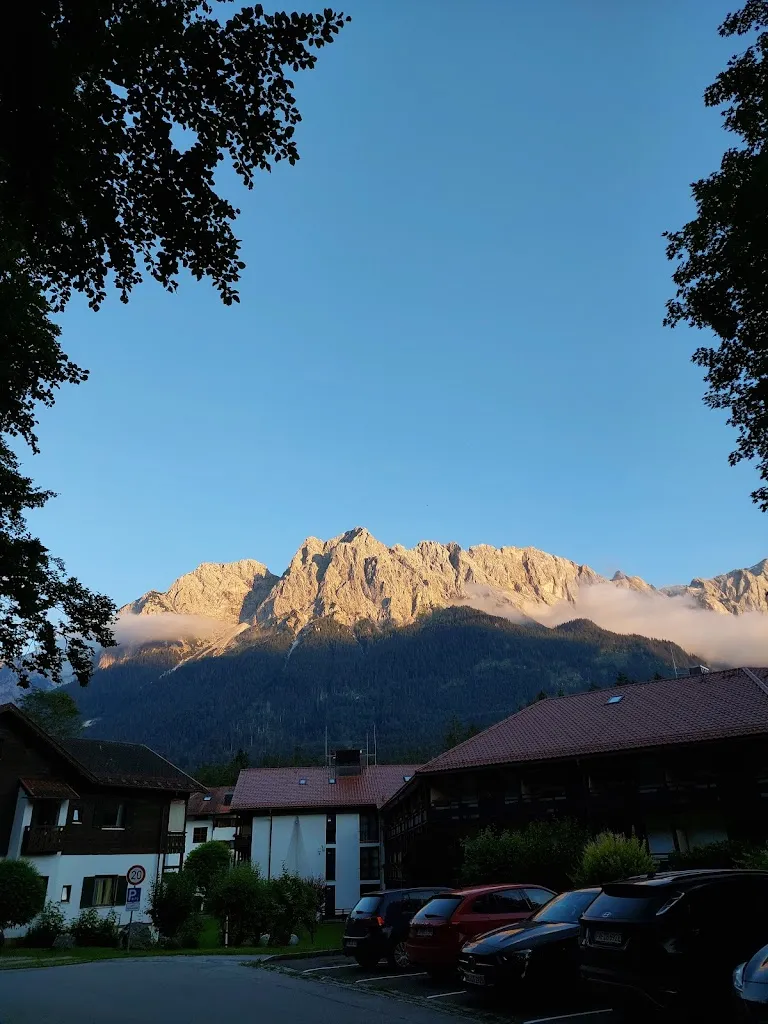 Iosif Gabor_Hotel am Badersee_Grainau_review