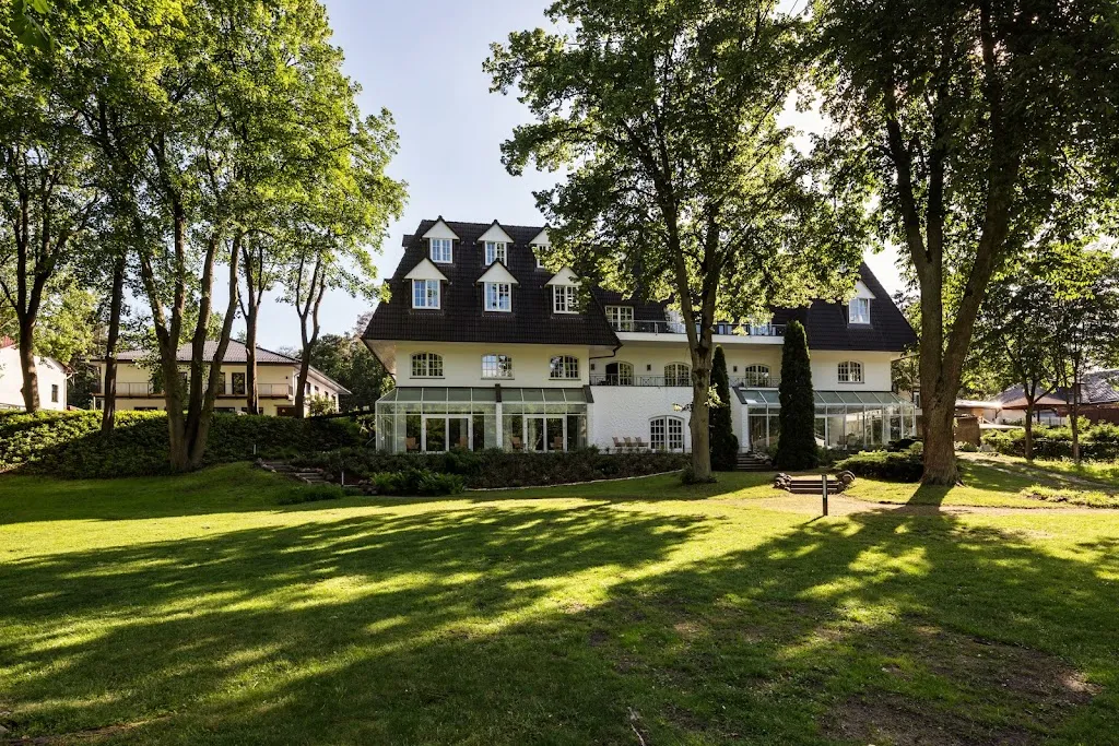 Seehotel Villago restaurant in Petershagen/Eggersdorf