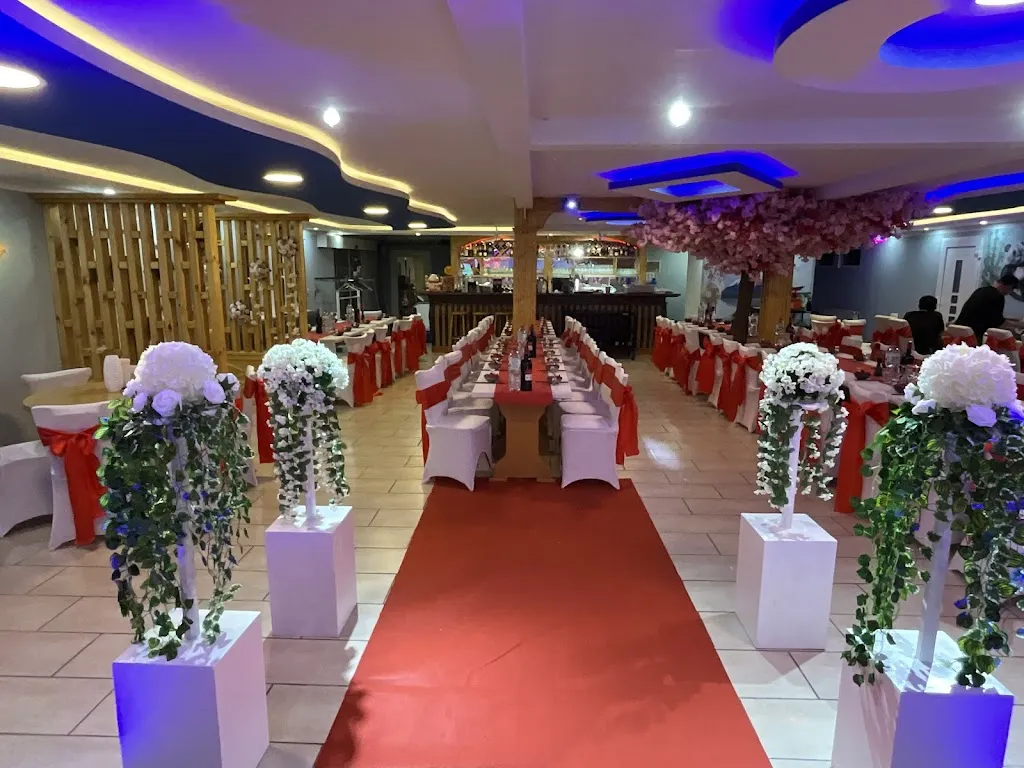 Panda Restaurant-Bar restaurant in (Anhalt)