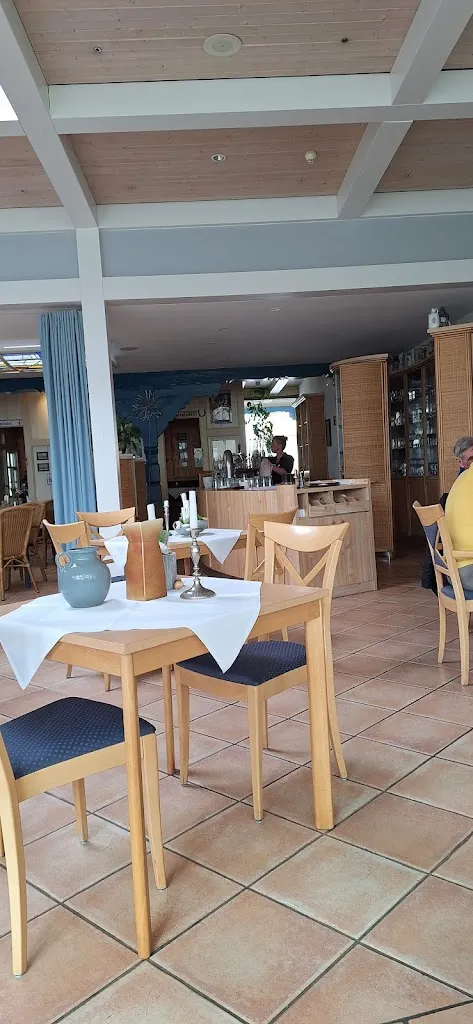 Frank Schuckel_Am Sommerbad_Halberstadt_review