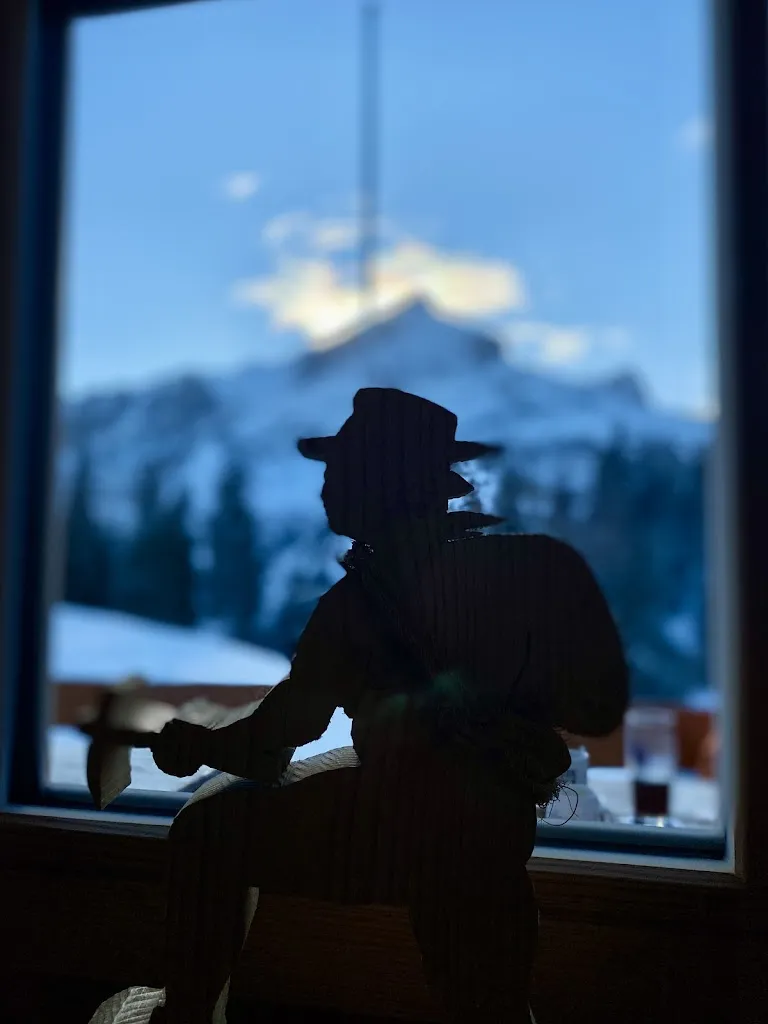 Christian Langer_Berggasthof Kreuzalm_Garmisch-Partenkirchen_review