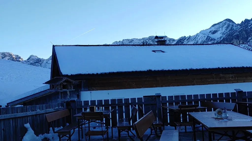 Berggasthof Kreuzalm_Garmisch-Partenkirchen_slider_image_2