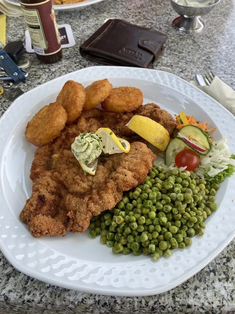 Zum Schloss Löpitz_Schkopau_slider_image_2