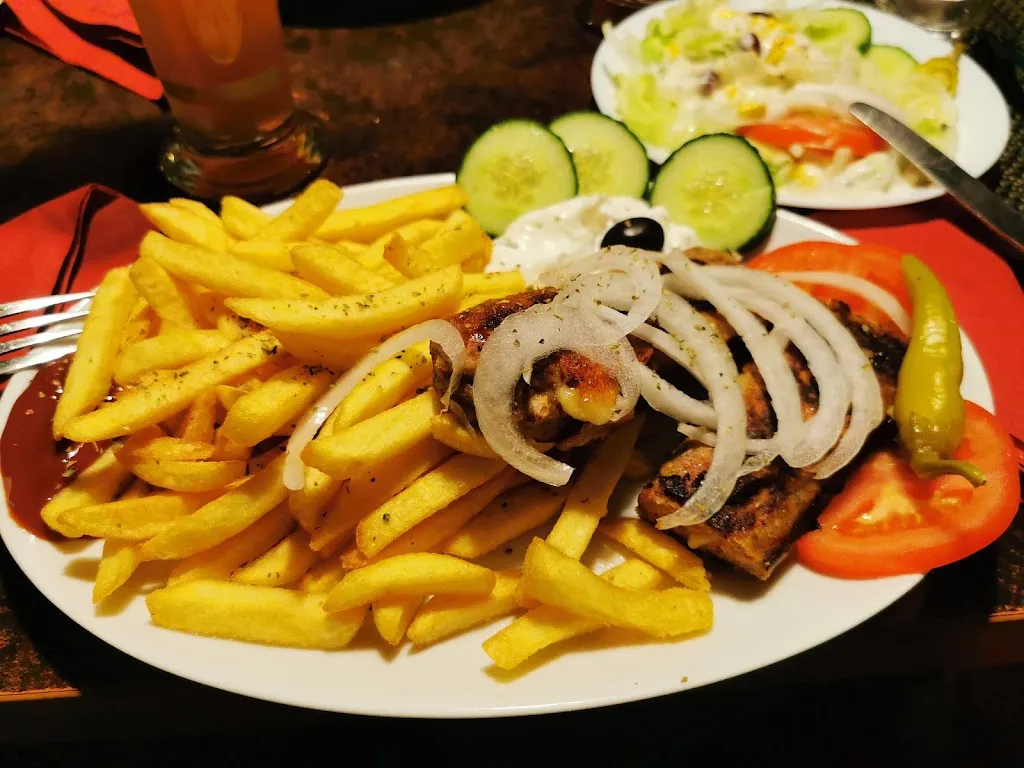 Le Petit Bistro_Asperg_slider_image_2