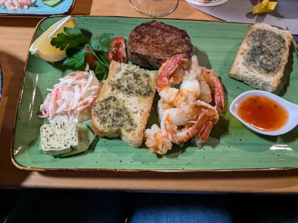 Daniela Susanne_Schloderer Bierstüberl_Garmisch-Partenkirchen_review