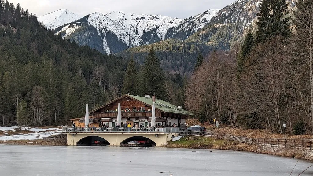 Chav S_Berggasthof Pflegersee_Garmisch-Partenkirchen_review
