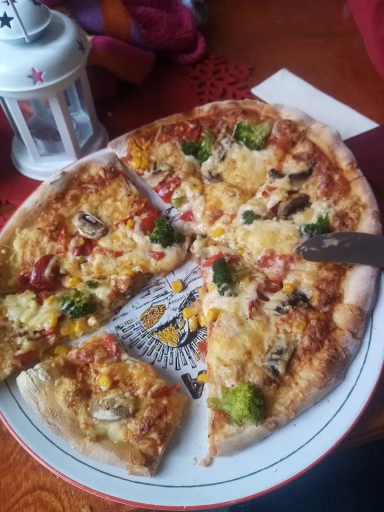 Menu_Pizza-Haus Gardelegen_Gardelegen_image_4