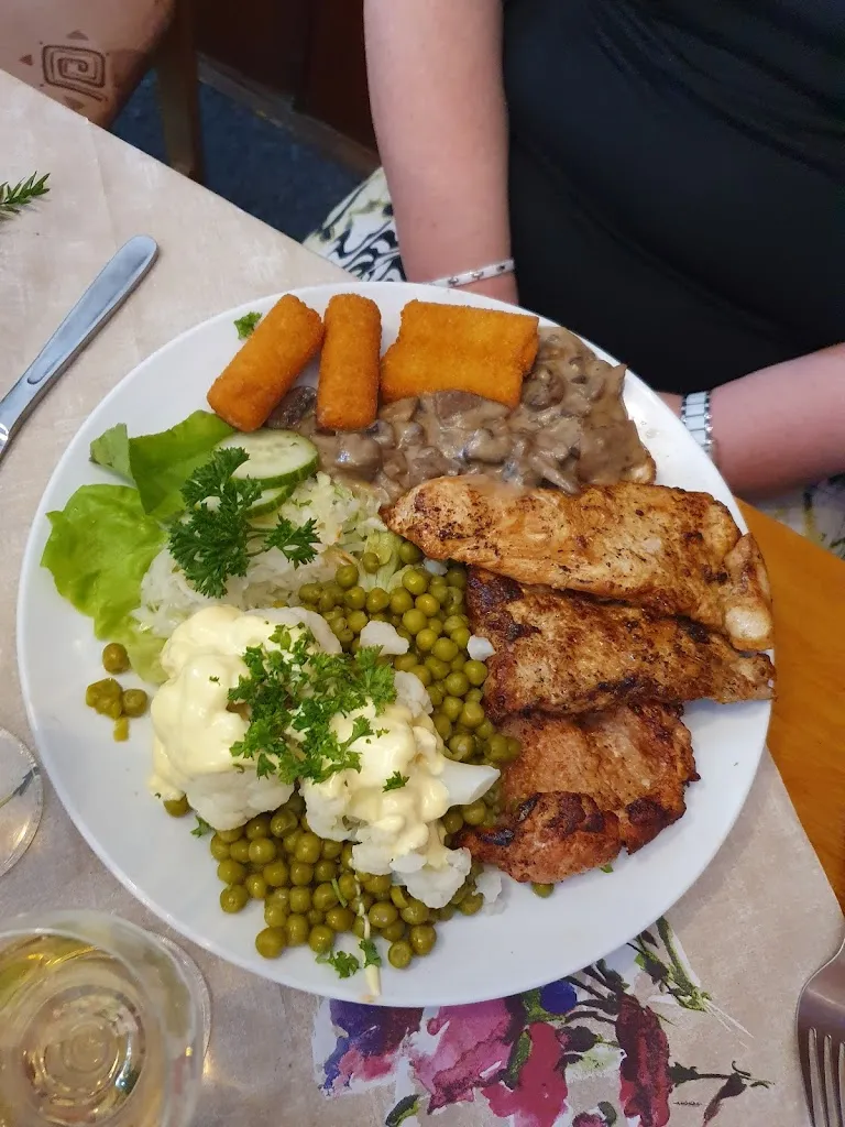 Menu_Gasthaus Zum Hirsch_Kabelsketal_image_8