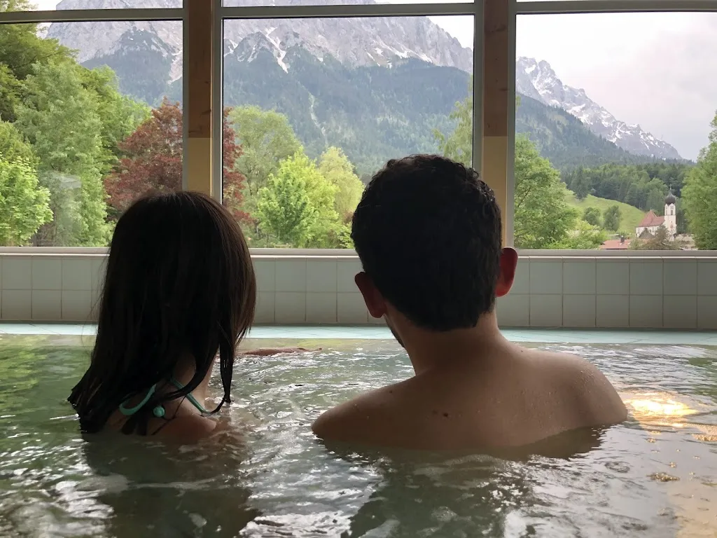 Jenny_Zugspitzbad Grainau_Grainau_review