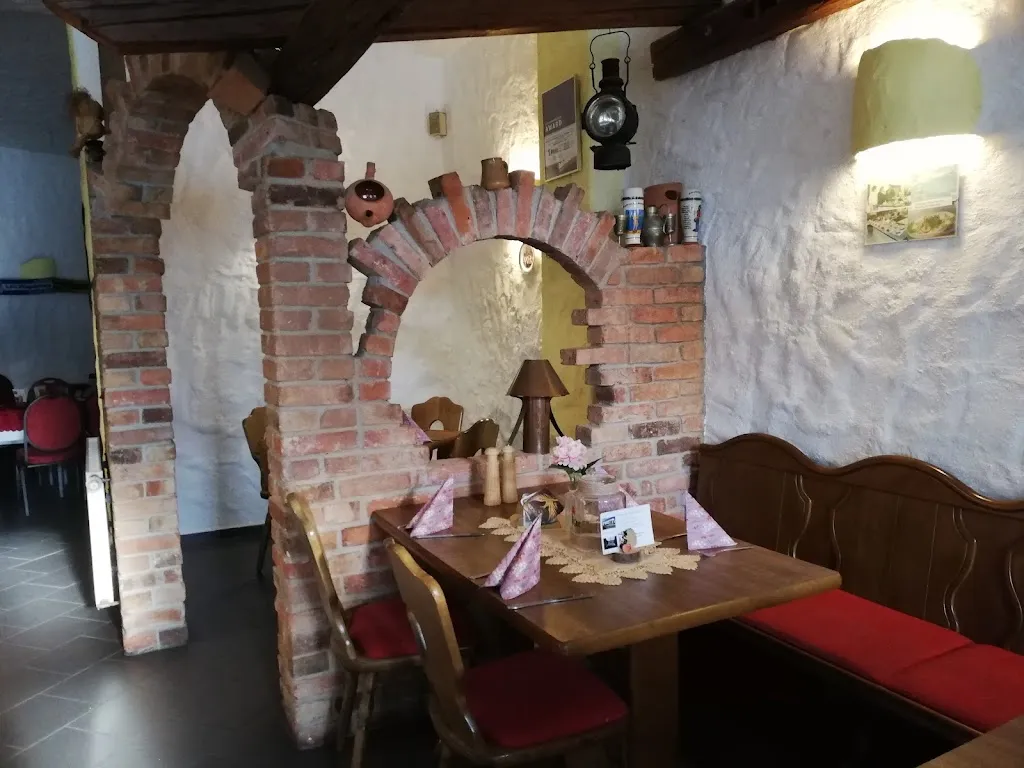 Hotel und Restaurant Treff am Schloß_Gommern_slider_image_2