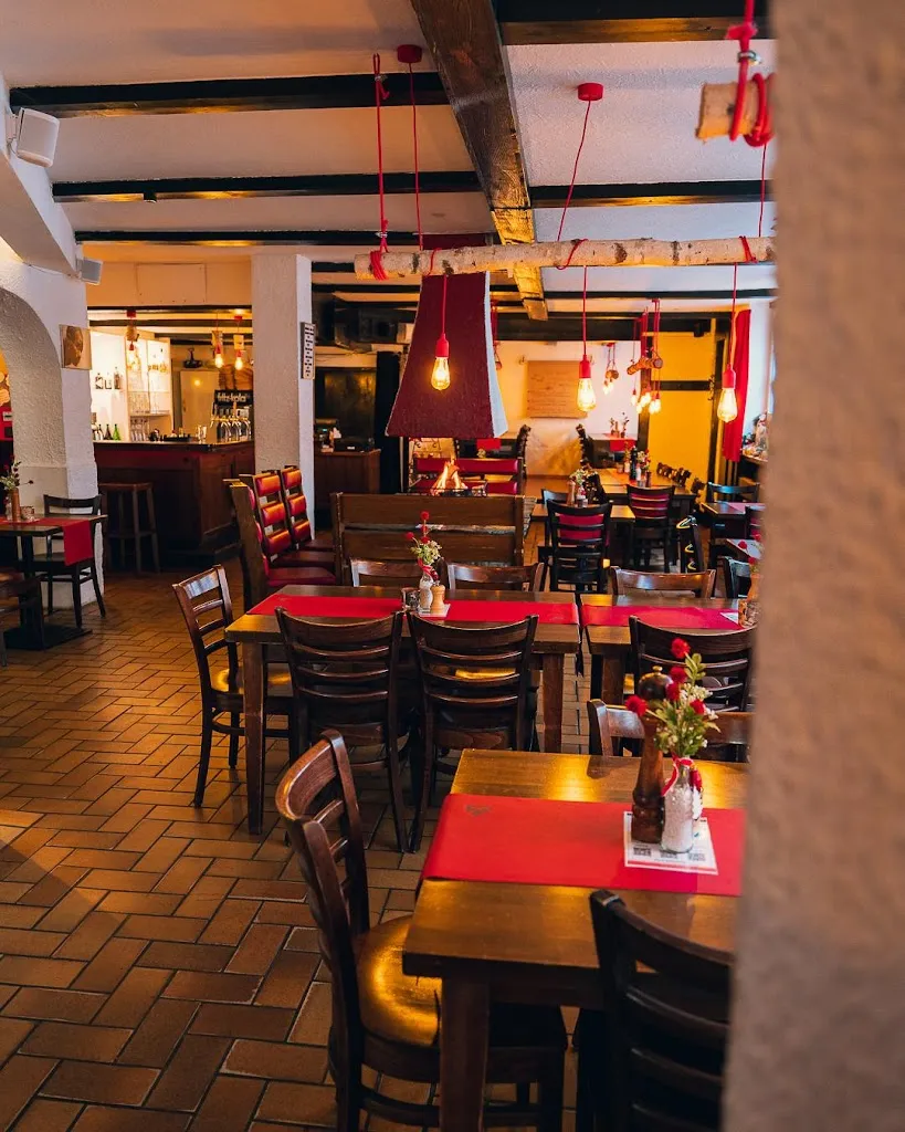 Kamin - Flammkuchen Restaurant_Mainz_slider_image_1