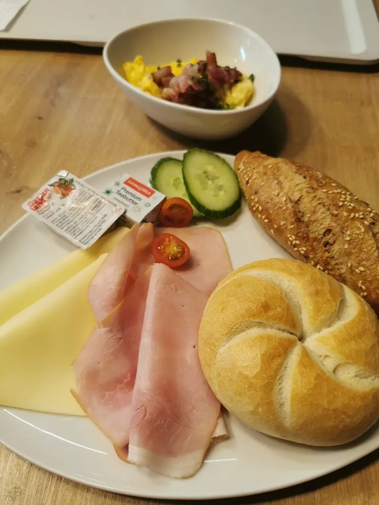 Menu_mömax Restaurant Halle_(Saale)_image_1